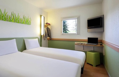 Bizanos Hotel | ibis Budget Pau Est