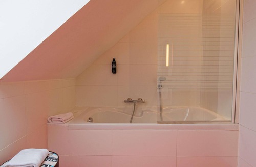 Saint-Brieuc Hotel | ibis Styles Saint-Brieuc Gare Centre