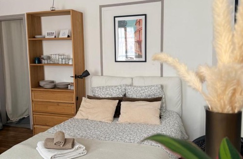 Lamballe Apartment | Idéal couple & pro centre calme, wifi, proche gare