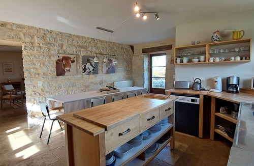 Laval House | Ideally located between Sarlat and Rocamadour 2 pool houses for 14 people