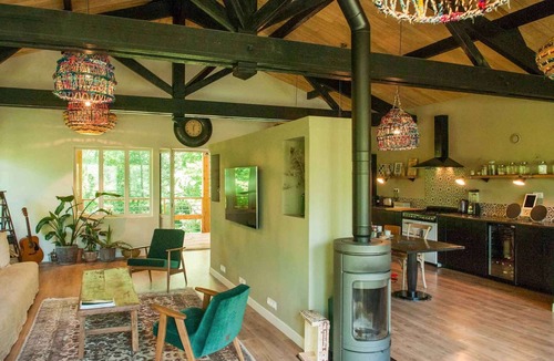 Saubion House | Immersion Dans une Nature Luxuriante à 15 mn des Plages