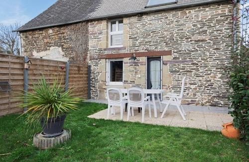 Neant-sur-Yvel House | In the Heart of the Forest, Your Enchanted Retreat