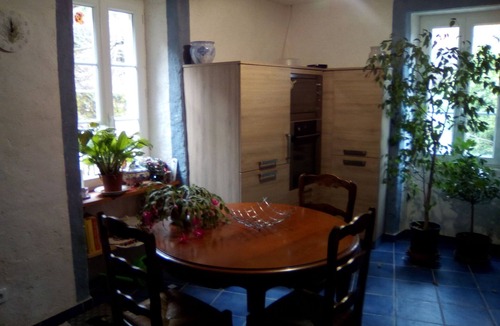 Sonnac House | In the shade of a rouergat mill, house by the water