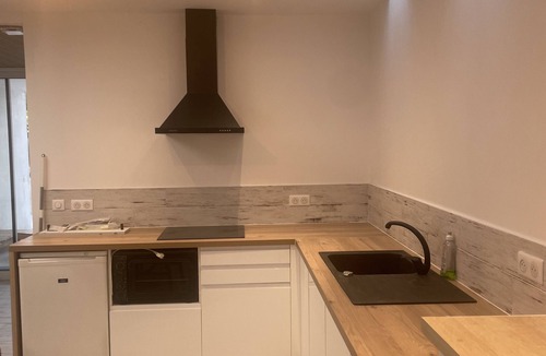 Cassis Apartment | In villa center, air-conditioned, T3 80 M2 terrace/garden + parking 4/5 people
