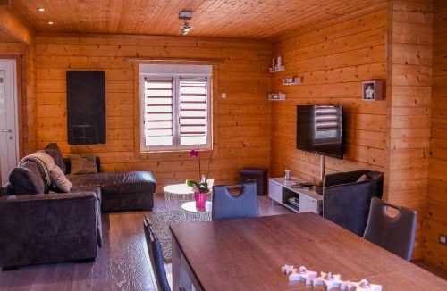 Chaudefontaine House | Insolite maison bois, wifi, streaming au coeur de l'Argonne et des batailles de Verdun