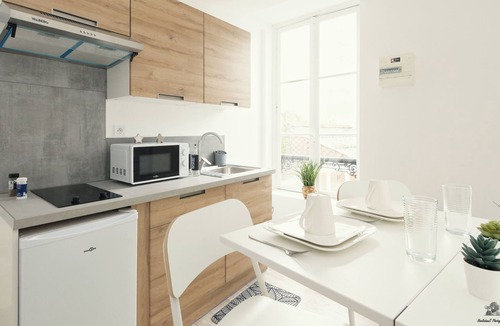 Old Town Apartment | Jeanne D'Arc residence, Troyes