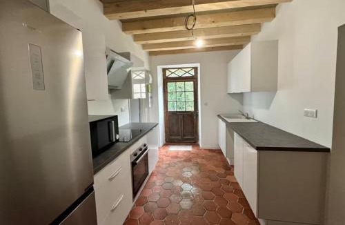 Venizy House | Jolie fermette rénovée toute équipée à 1h de Paris