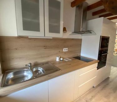 Tregueux House | Jolie maison de campagne à la ville chez TINAT