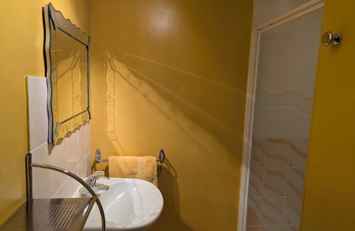 Moyenmoutier Bed & Breakfast | Jonquille Room - 3 Pers, Nature and Comfort