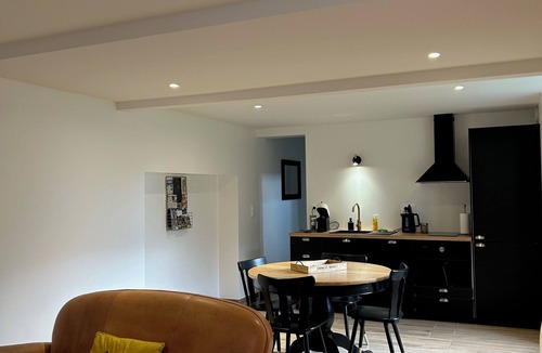 Ay House | Just a stone's throw from Ay town center, peace and quiet in the city!