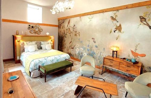 Yvias Bed & Breakfast | Kergroaz Maner Classé 5 épis Table d'Hôtes Manoir dans parc arboré, spa en plein air Bornes véhicules électriques Petit déjeuner inclus