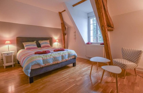 Villiers-Saint-Georges House | Kermajic 10
