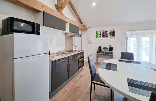 Joncreuil Apartment | Kingfisher. In the countryside between Lac du Der and lakes and the Foret d'Orient