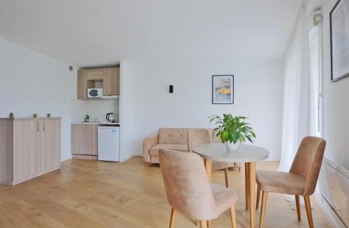Vandoeuvre-les-Nancy Apartment | KOSY Appart'Hôtels - La Maison Des Chercheurs