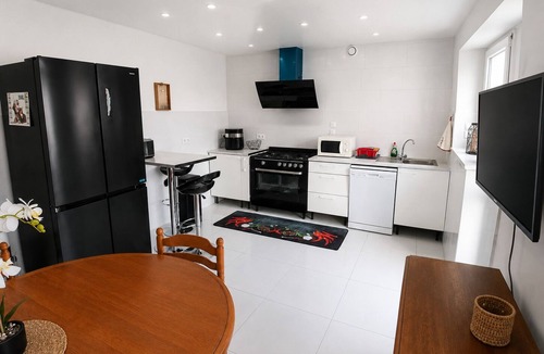 Bouzonville House | "Kwé Vanie" House (sleeps 8–9), in a quiet location perfect for relaxing with the family