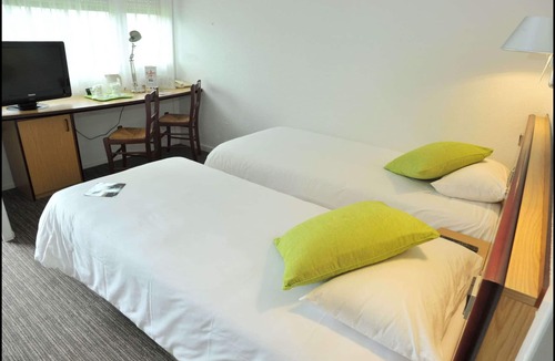 Saint-Martin-sur-le-Pre Hotel | Kyriad Chalons En Champagne - Saint Martin