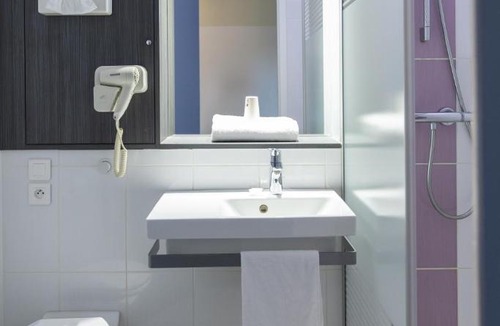 Ludres Hotel | Kyriad Nancy Sud - Ludres