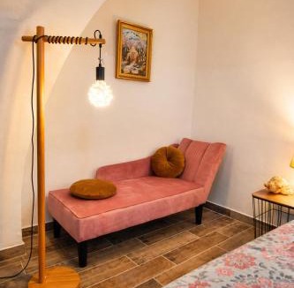 Remoulins Apartment | L'écrin du Pont du Gard - Parking gratuit - Charme & Pierres