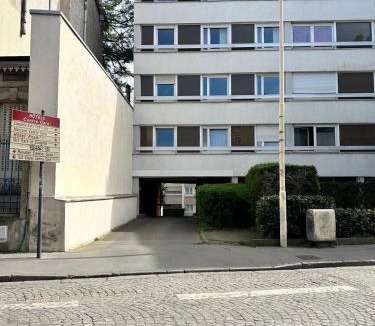 Poincare - Foch - Anatole France - Croix de Bourgogne Apartment | L Ésprit Stanislas, Appartement élégant au centre de Nancy à 3 min de la gare SNCF