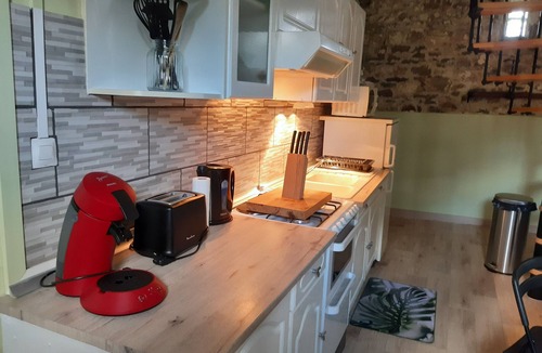 Allineuc House | L'ABREUVOIR DU LEFFO BETWEEN SEA AND COUNTRYSIDE