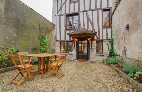 Bar-sur-Aube House | L'agapanthe - BAR SUR Aube