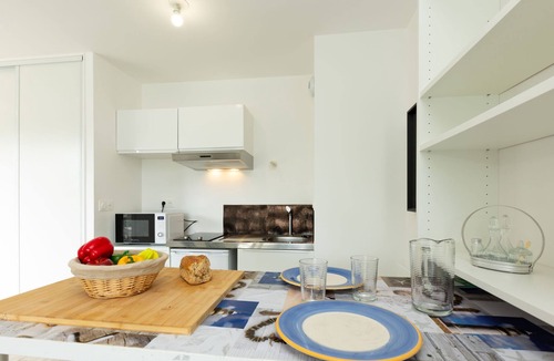 Le Rosais-La Flourie Apartment | L'albatros by Interhome