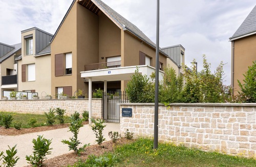 Le Rosais-La Flourie Apartment | L'albatros by Interhome