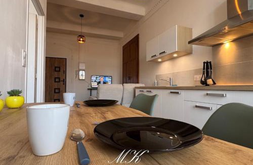 Bar-le-Duc Apartment | L'Aristocrate Cachet ancien confort moderne