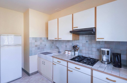 Ploubalay Apartment | L'Armor rated 2 stars near Dinard
