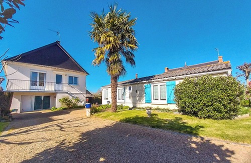 Ploubalay Apartment | L'Armor rated 2 stars near Dinard