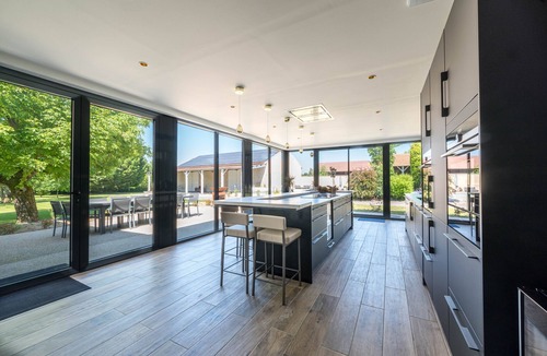Saint-Hilaire-le-Petit House | L'artbanne Maison Hestia