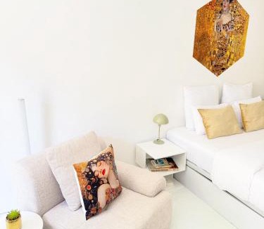Tonnerre Apartment | L'Atelier Marguerite, au pied de la Fosse Dionne à Tonnerre