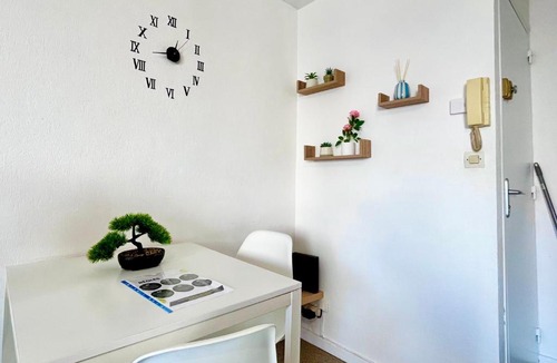 Nancy City Centre Apartment | L'Azur des Trois Maisons-Nancy Centre