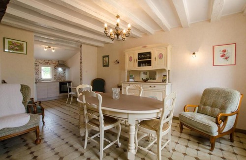 Saint-Parres-aux-Tertres House | L'epicéa