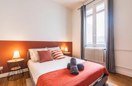 Laon Sud Apartment | L'haussmannien - Spacieux 4 chambres - Centre - Gare