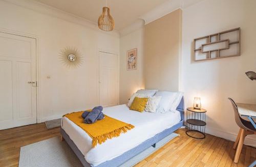 Laon Sud Apartment | L'haussmannien - Spacieux 4 chambres - Centre - Gare