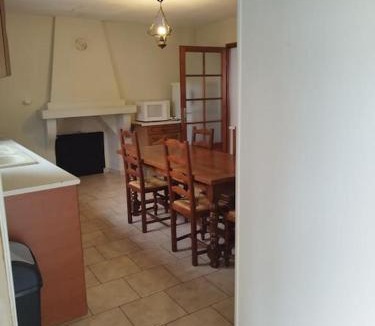 Bar-sur-Aube House | L'hirondelle du faubourg