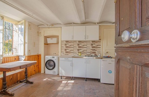 Breviandes House | L'instant Champenois & its Annex