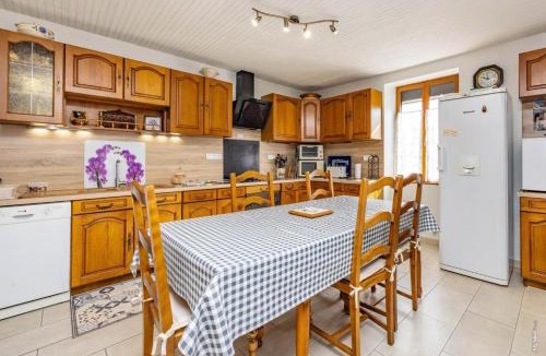Grazac Apartment | L'instant ROSE - Escapade Champêtre