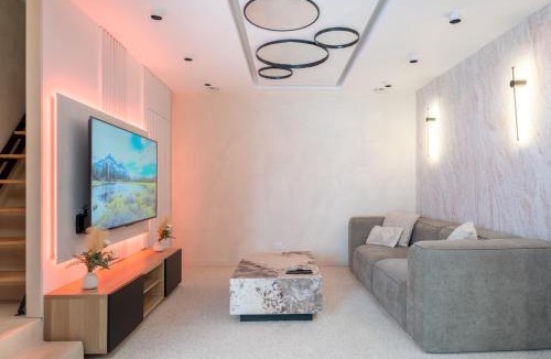Reims Apartment | L'Instant Spa détente - Jacuzzi privé intérieur