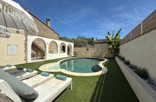 Castelnau-d'Estretefonds House | L'Oliveraie d'Eurocentre - Piscine, Parking & Petit-Déjeuner