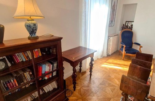 Bizanos Apartment | L'Olivier