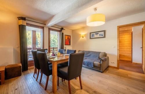Vallorcine Apartment | l'Ours Bleu C21 - Ski In Ski Out - Happy Rentals