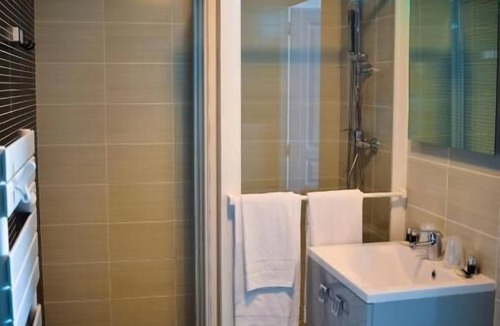 La Baule-Escoublac Hotel | La Baule Getaway | Pet-Allowed | 3.5 mi to Pornichet Beach & Promenade