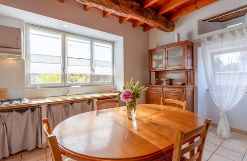 Ade House | La Bergerie – Cozy House 5 min from Lourdes, Private Garden, Terrace, WiFi