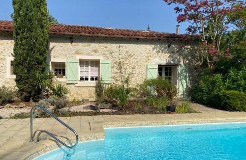 Auch Bed & Breakfast | La Bordeneuve - Chambre d'hôtes