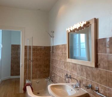 Chalons-en-Champagne Bed & Breakfast | La Brasserie du Jard - Appartement 2