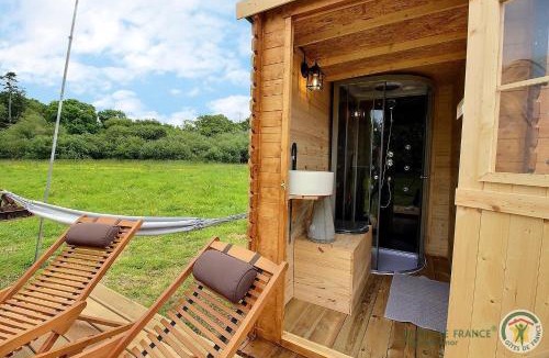 Ploumilliau Bed & Breakfast | La calèche de kergomar