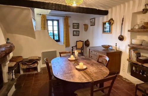 Village House | La Catounière - Maison de village avec magnifique vue