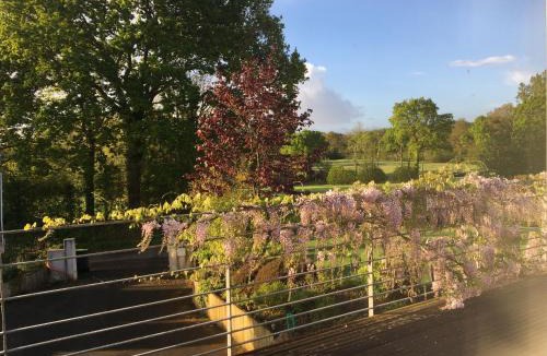 Pleguien Bed & Breakfast | La Chambre de Kerly